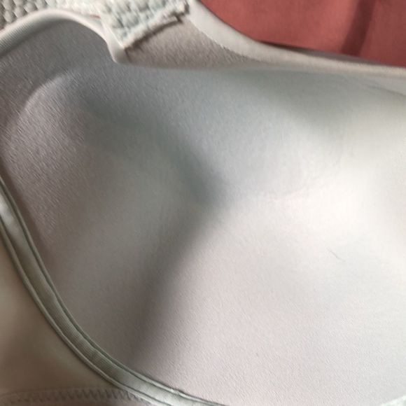 Vanity Fair® Beauty Back™ Full-Figure Back Smoothing Wireless Bra - 71380 pastel - Picture 7 of 14